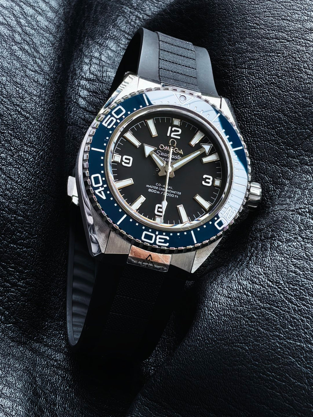 OMEGA（欧米茄）欧米茄海马系列海洋宇宙600米腕表
