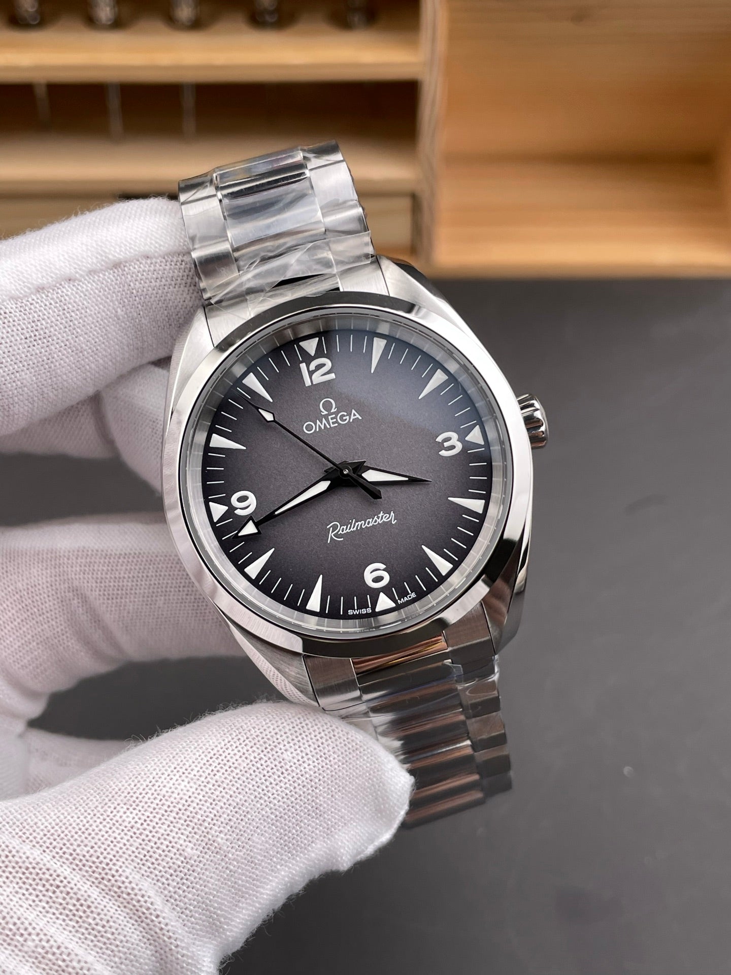 OMEGA（欧米茄）海马系列铁霸（Railmaster）腕表