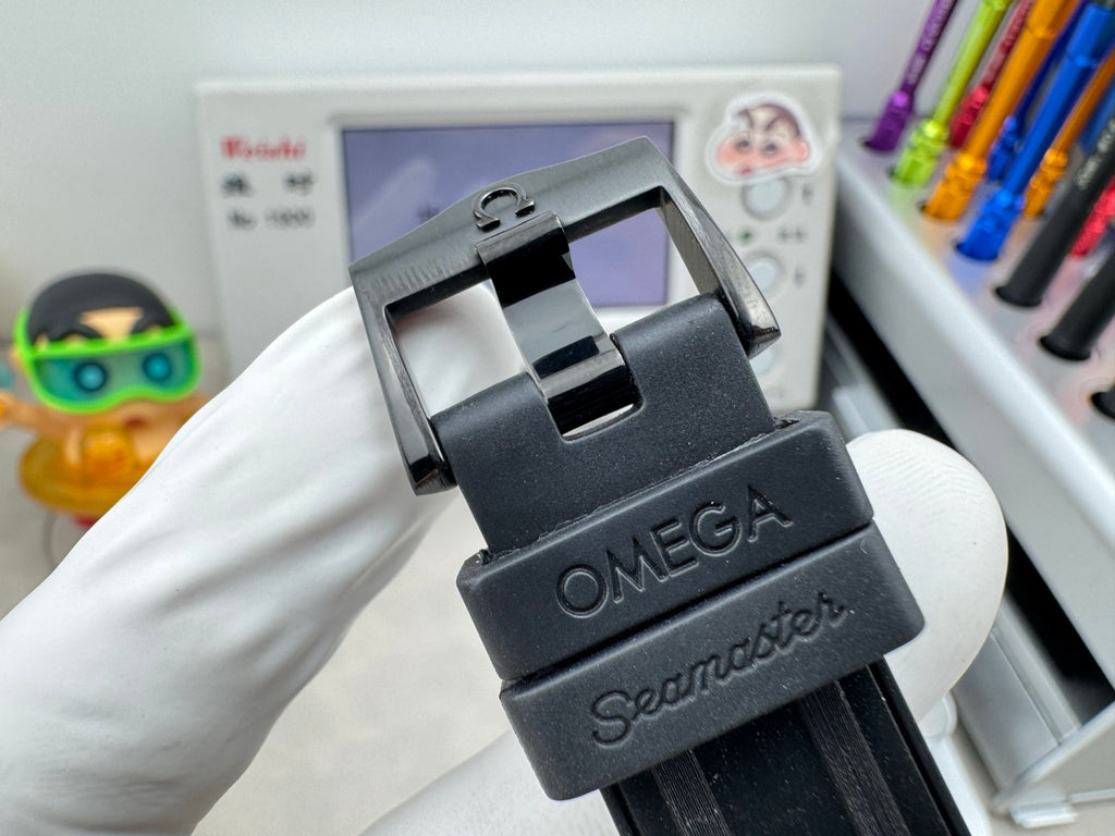 OMEGA 欧米茄 詹姆斯•邦德