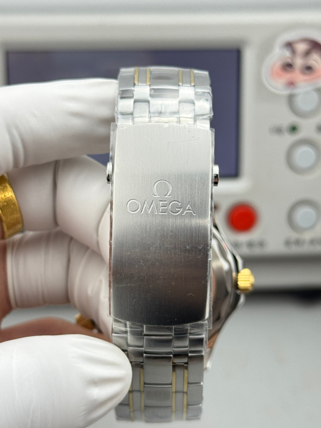 OMEGA 欧米茄 海马300