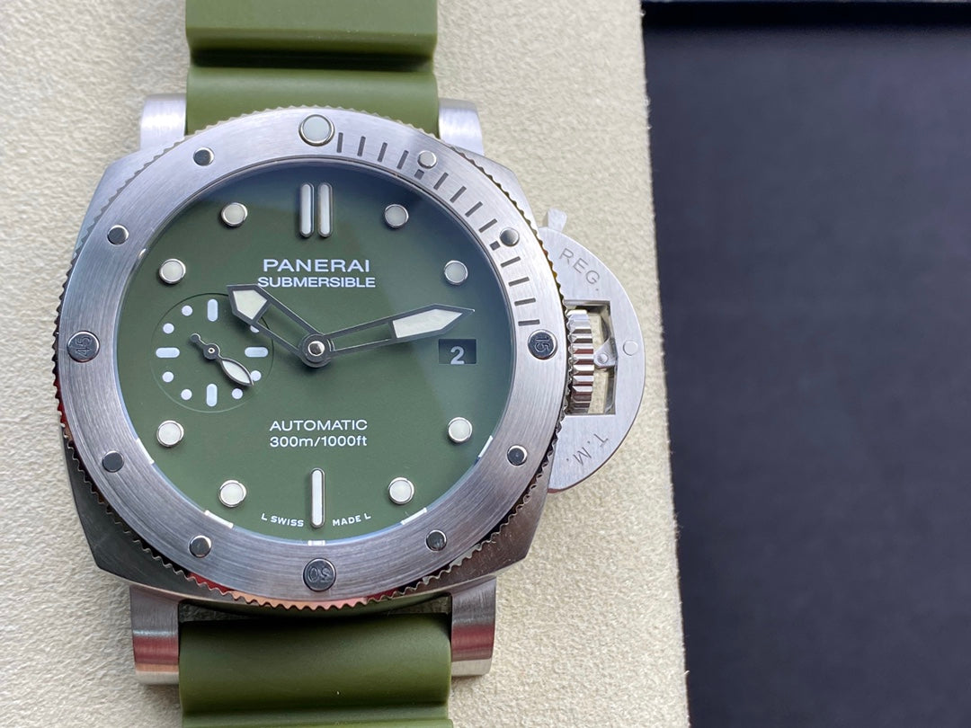 PANERAI 沛纳海 PAM01055 绿海魂
