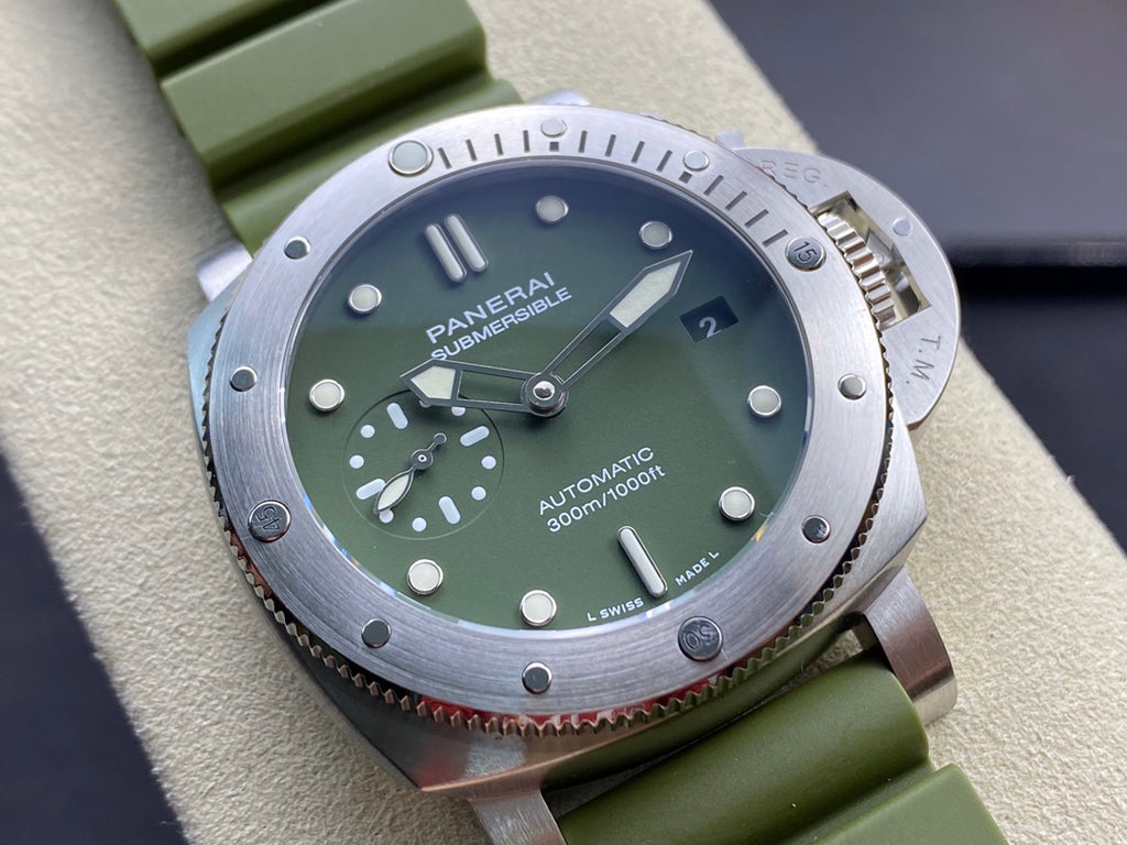 PANERAI 沛纳海 PAM01055 绿海魂