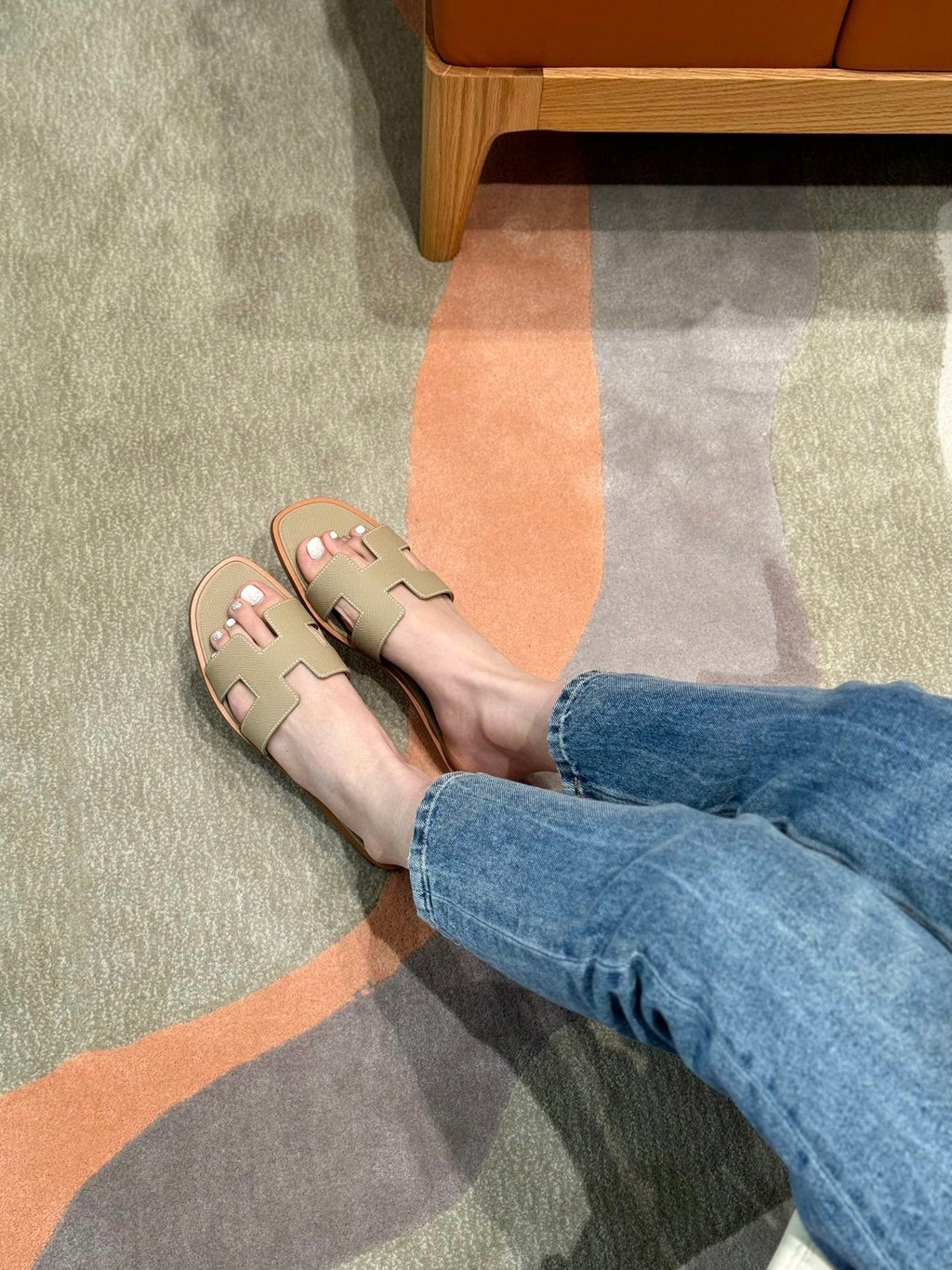 款式/Style ：181 Oran 凉拖