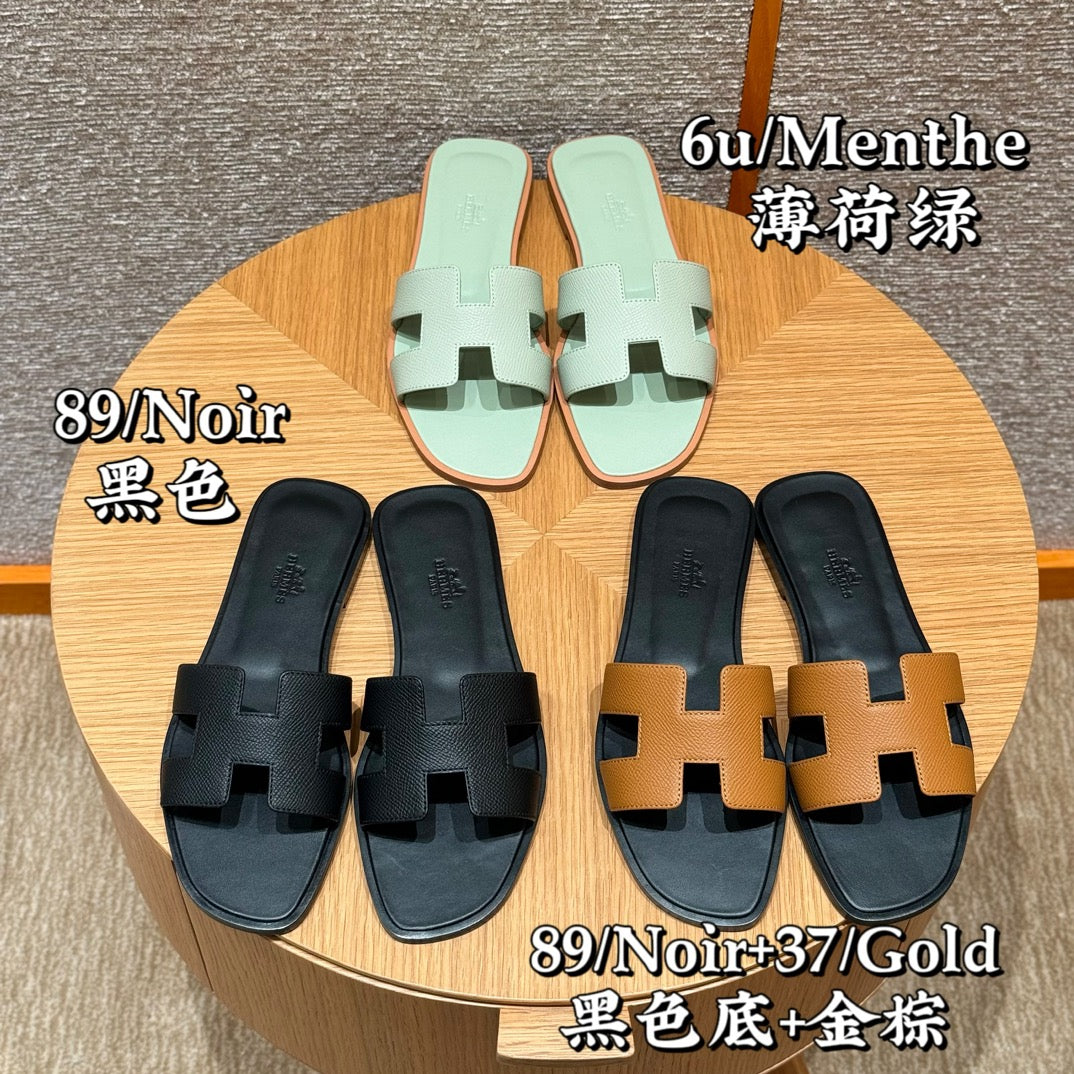 款式/Style ：181 Oran 凉拖