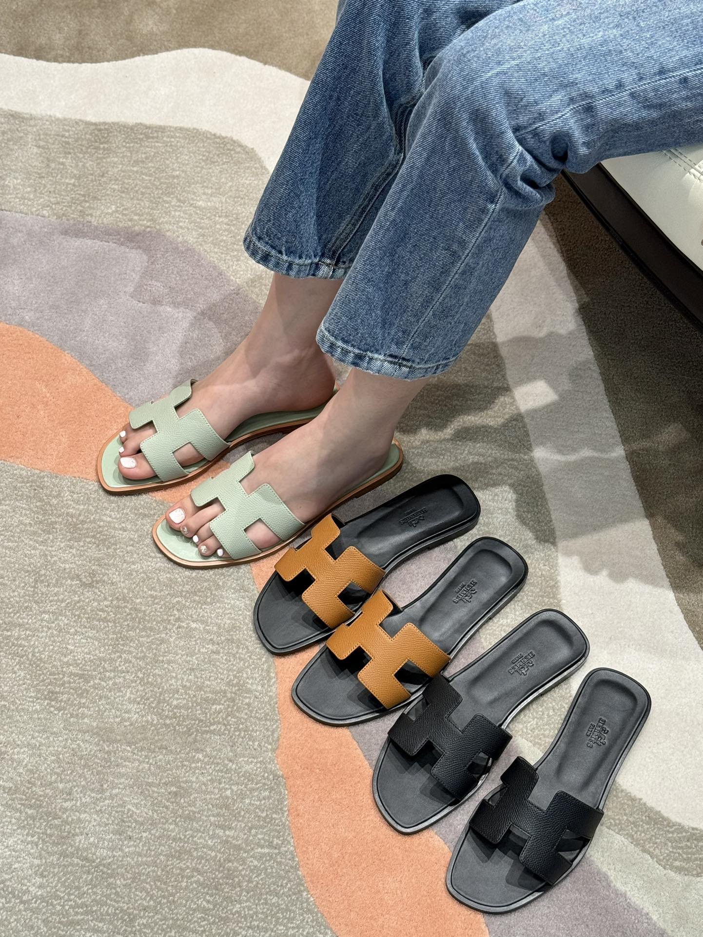 款式/Style ：181 Oran 凉拖