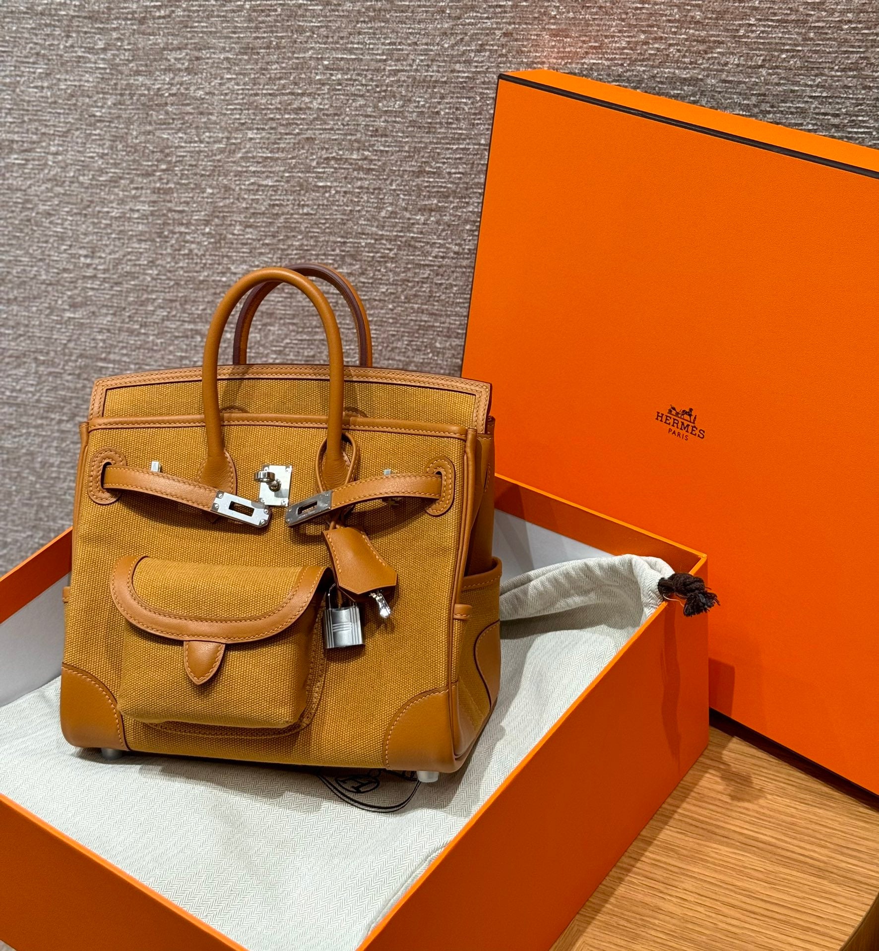 Style：Birkin cargo Colour