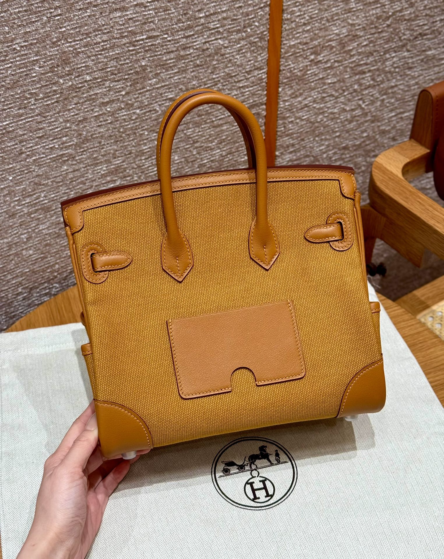 Style：Birkin cargo Colour