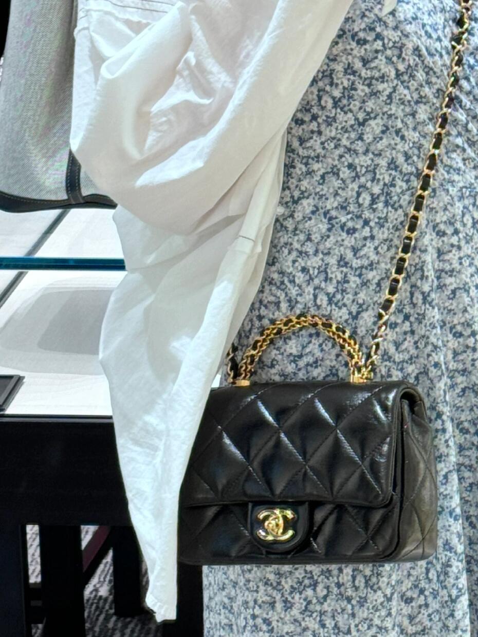 Chanel Fat Fang
