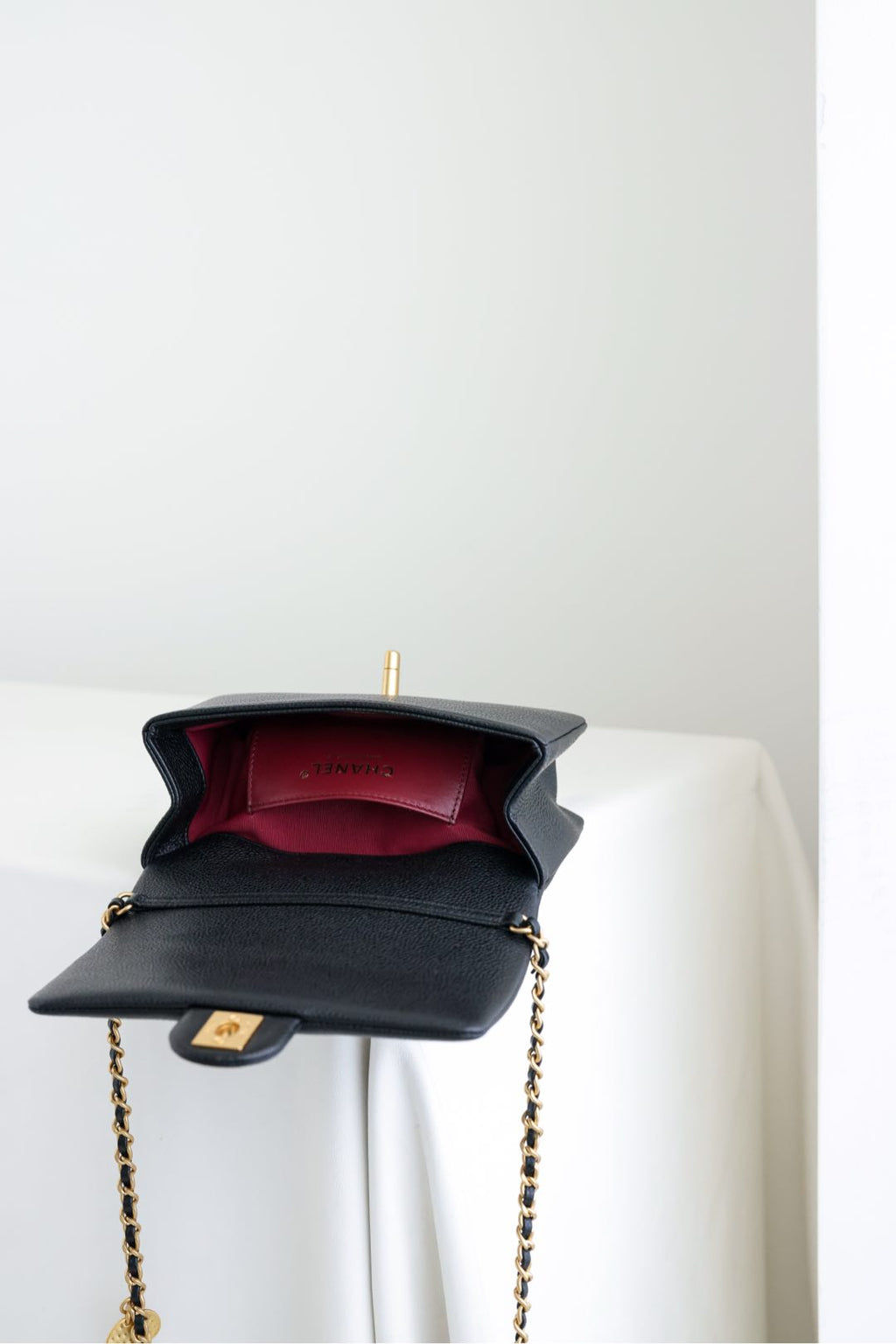 24K caviar Cf mouth cap bag square fat guy