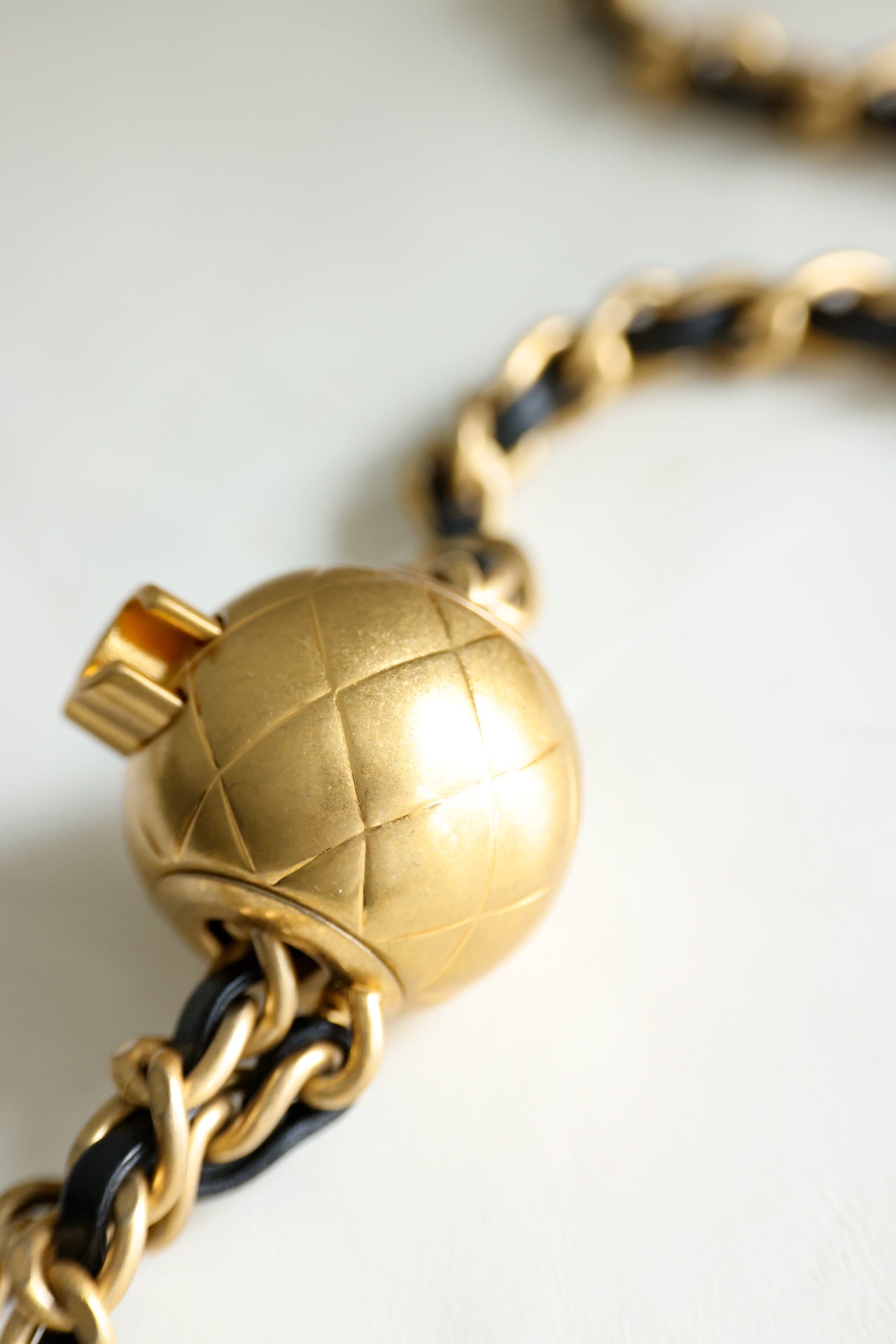 The zipper inside the latest version of the Golden Ball has also changed