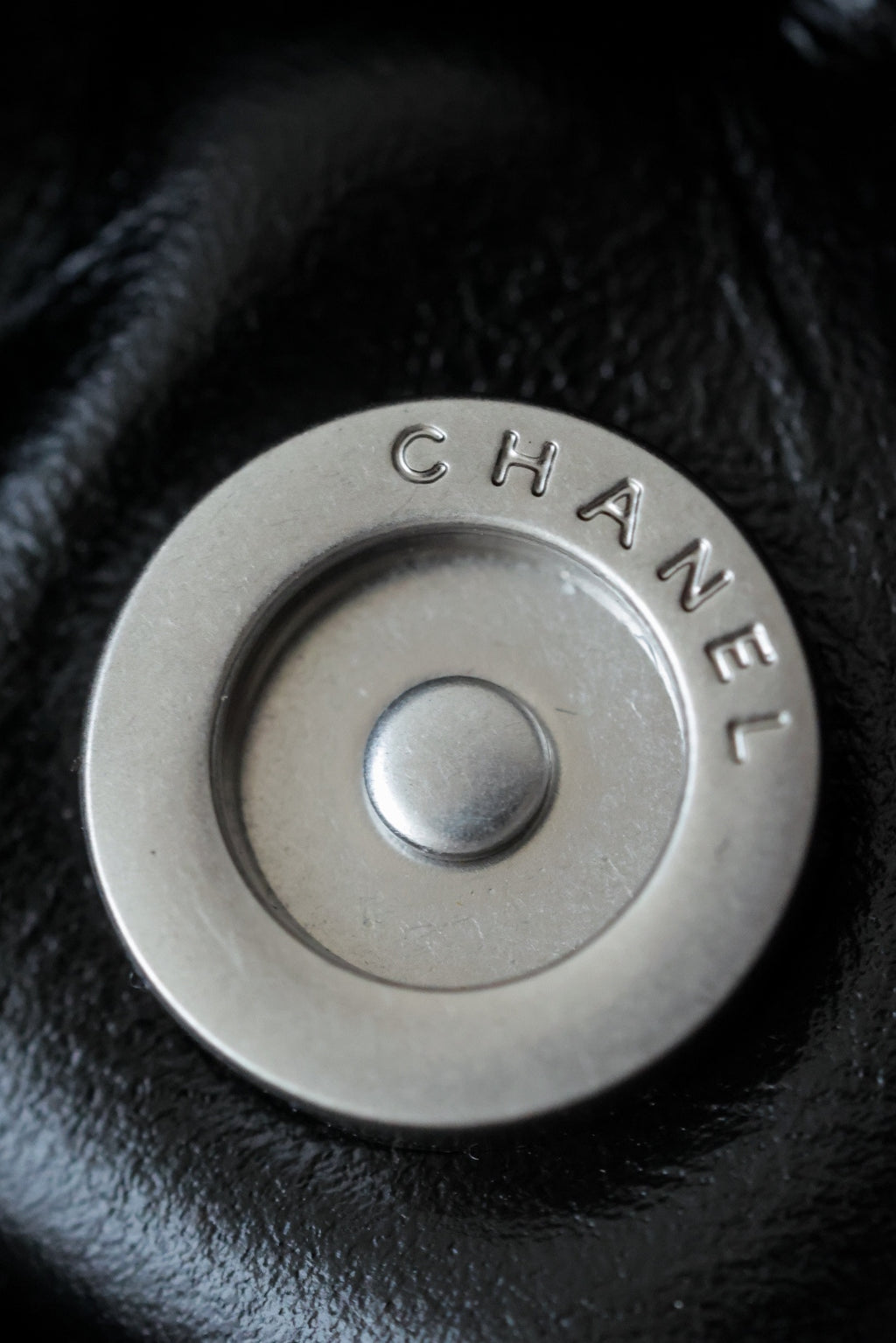 Detail shooting hardware