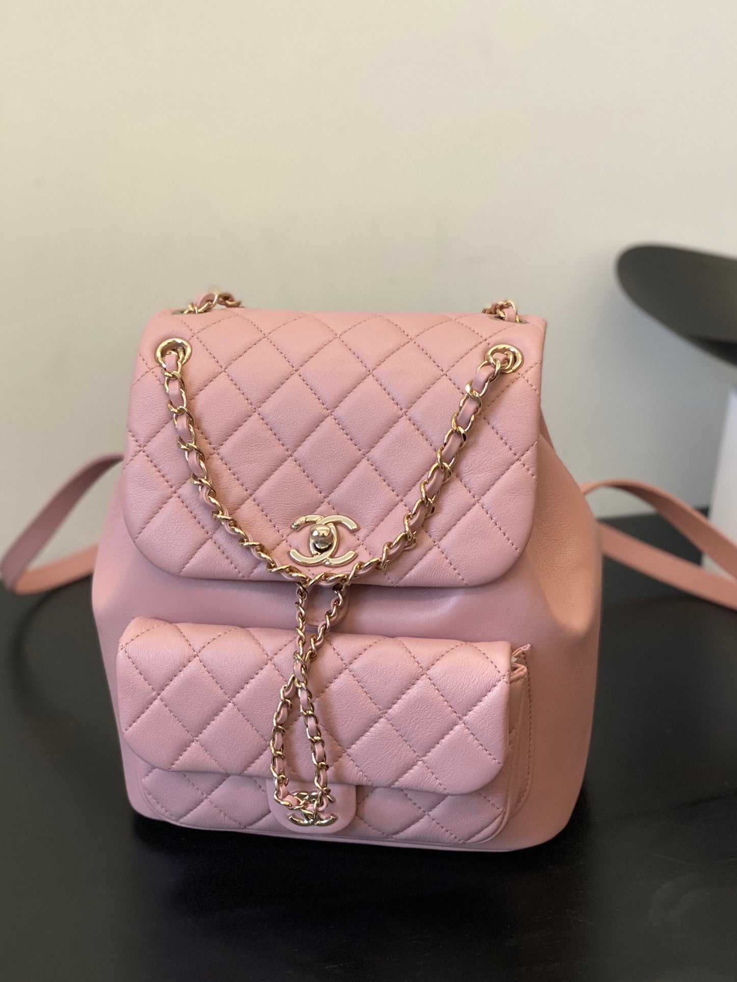 24P DUMA Pink Leather Shoulders