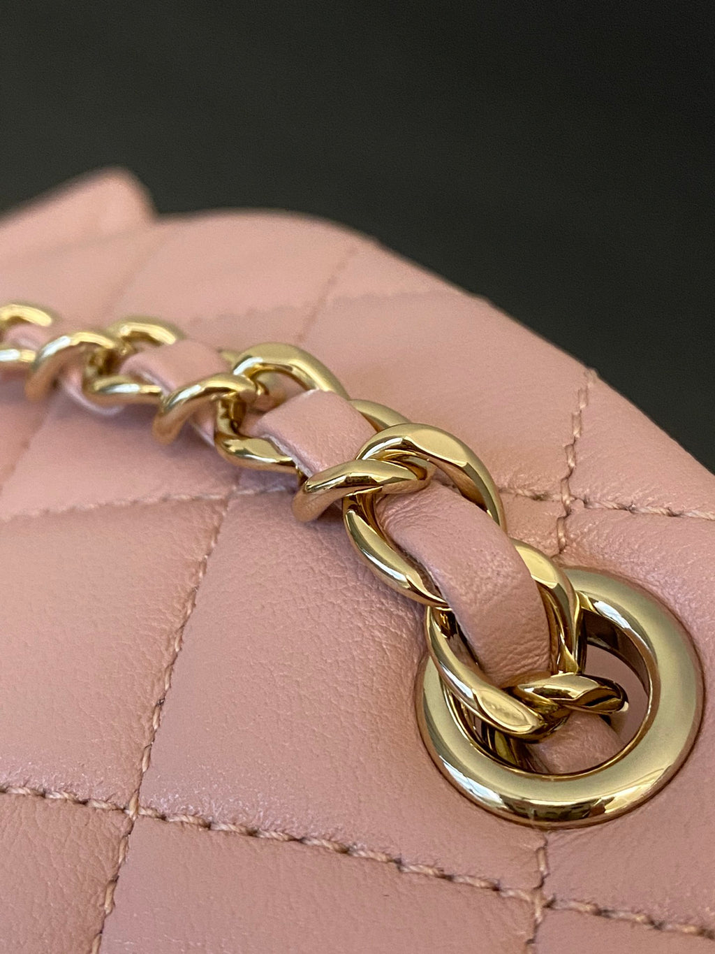 24P DUMA Pink Leather Shoulders