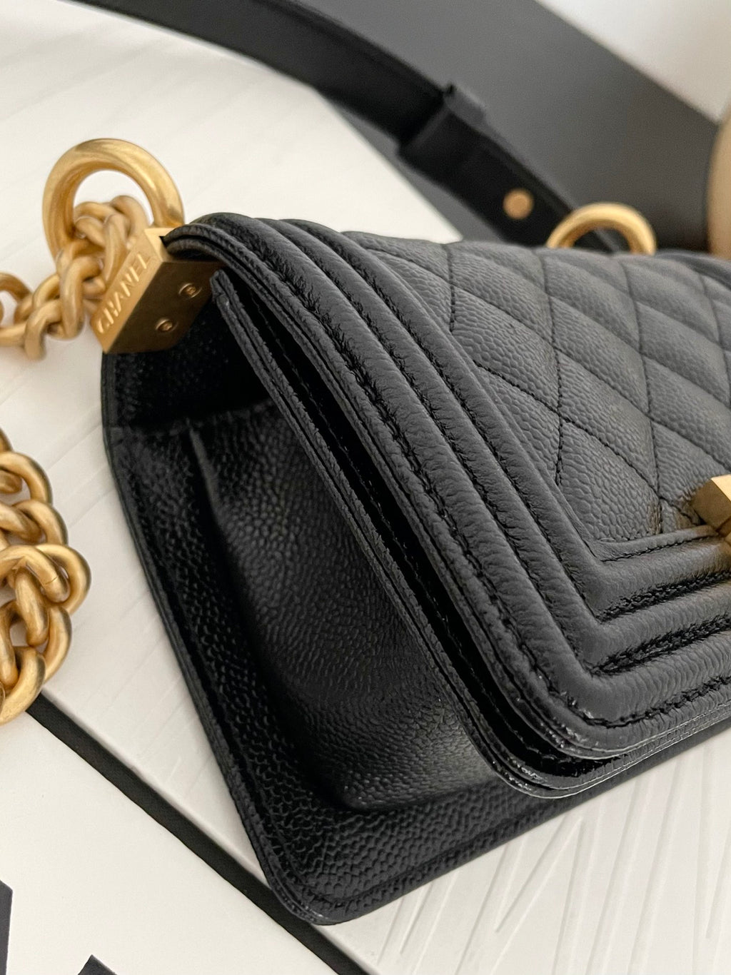 Black mini is out of stock now 🈶 ️ 22ALeboy