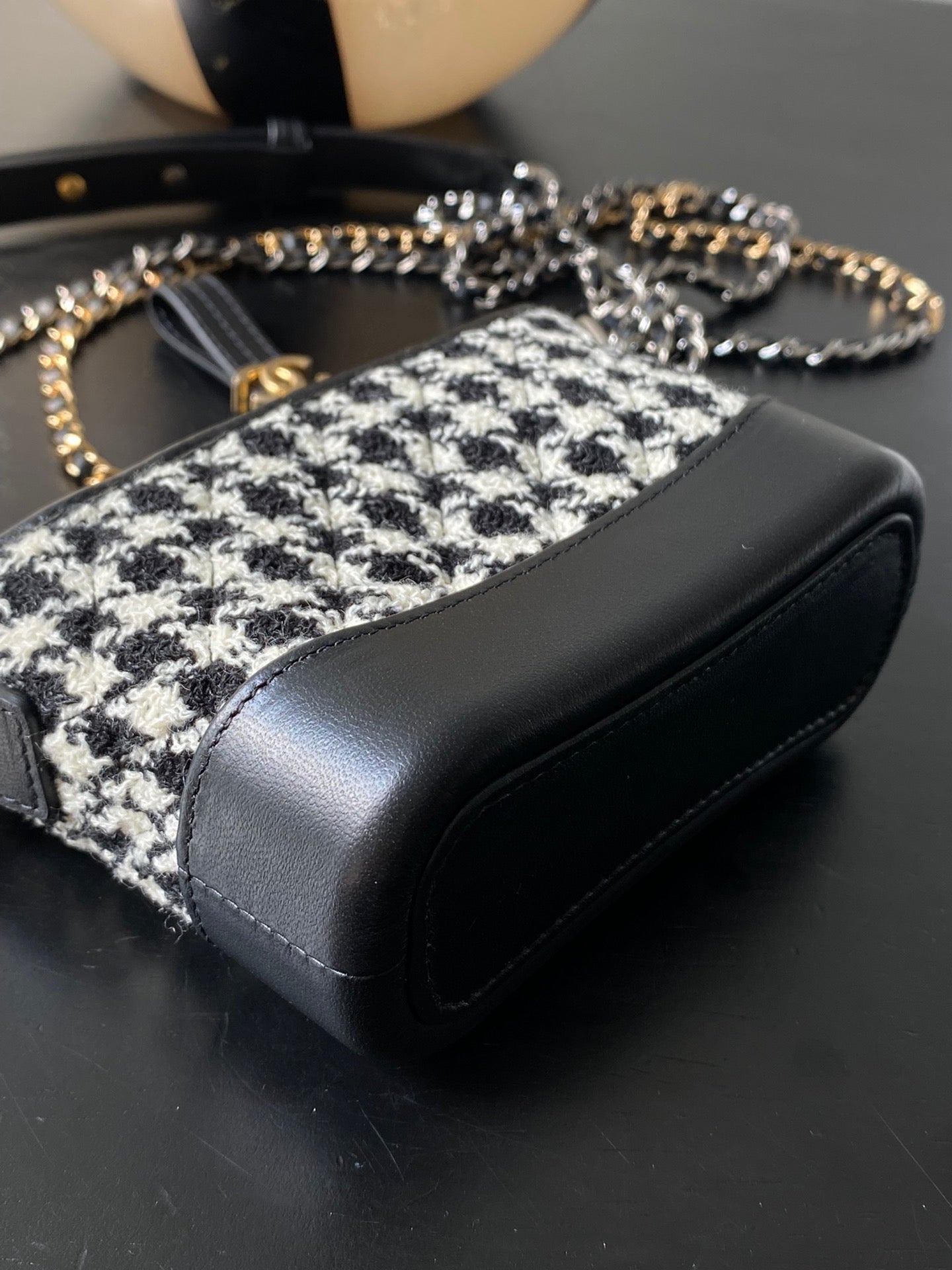 Classic Thousand Bird Grid Mini Stray Bag is out of stock now