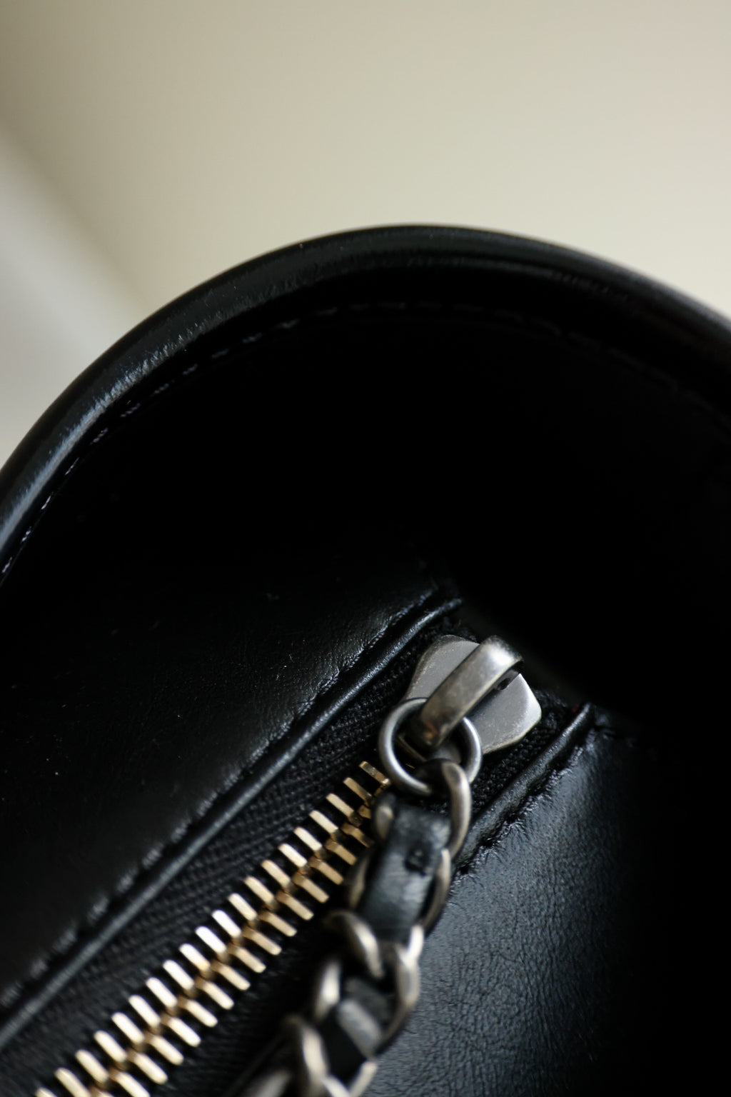 Gabrielle's Classic Stray Bag