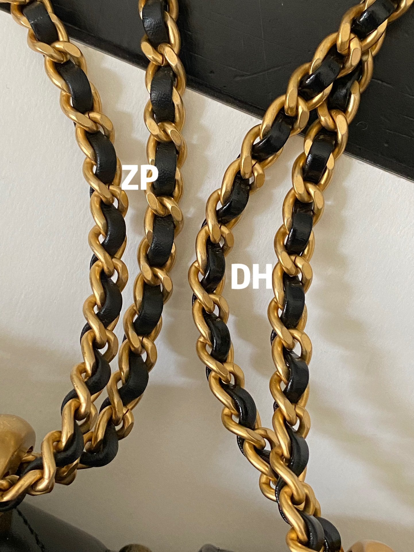 Original factory leather, original factory leather