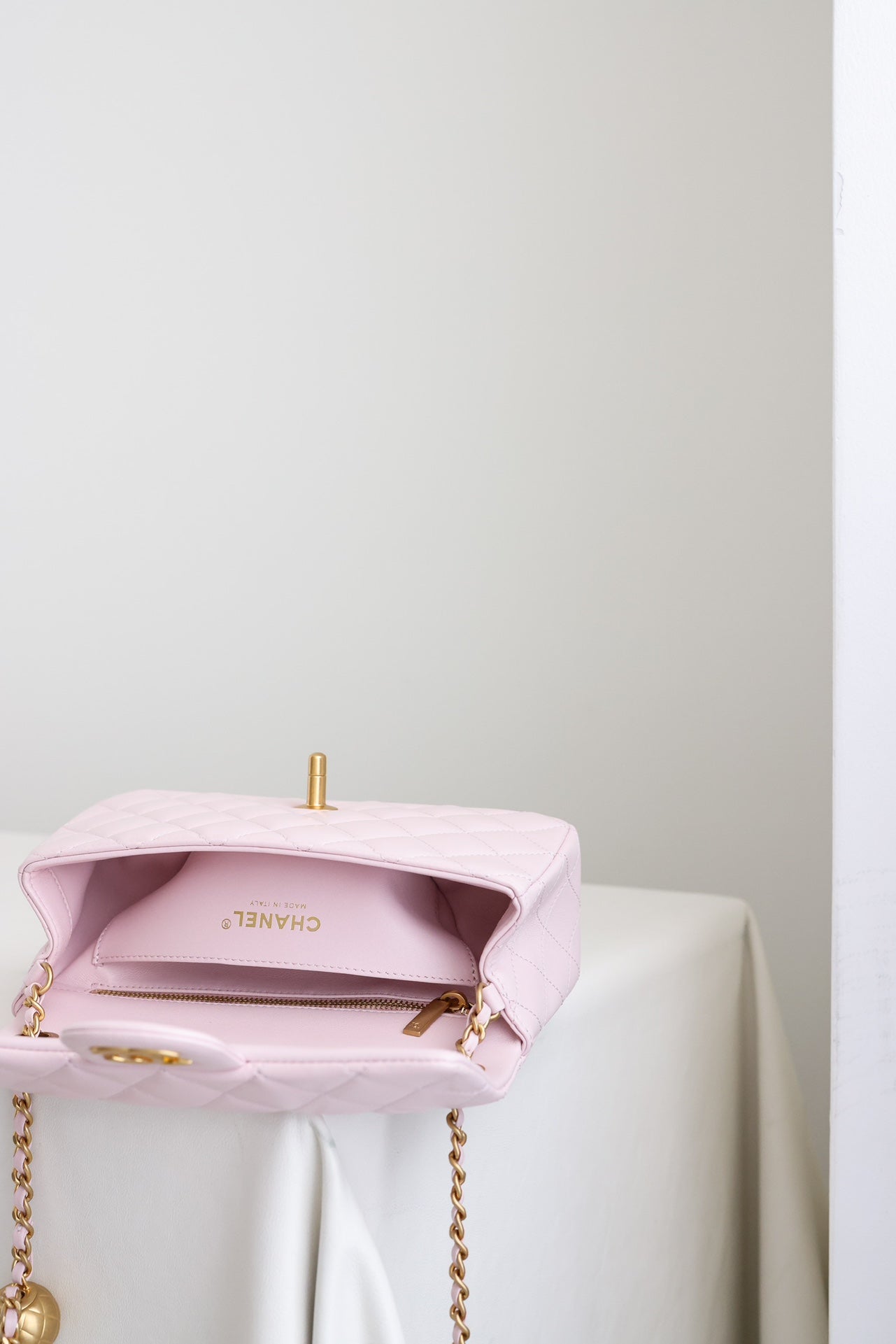24K pink counter new color small gold ball Cf mini in stock