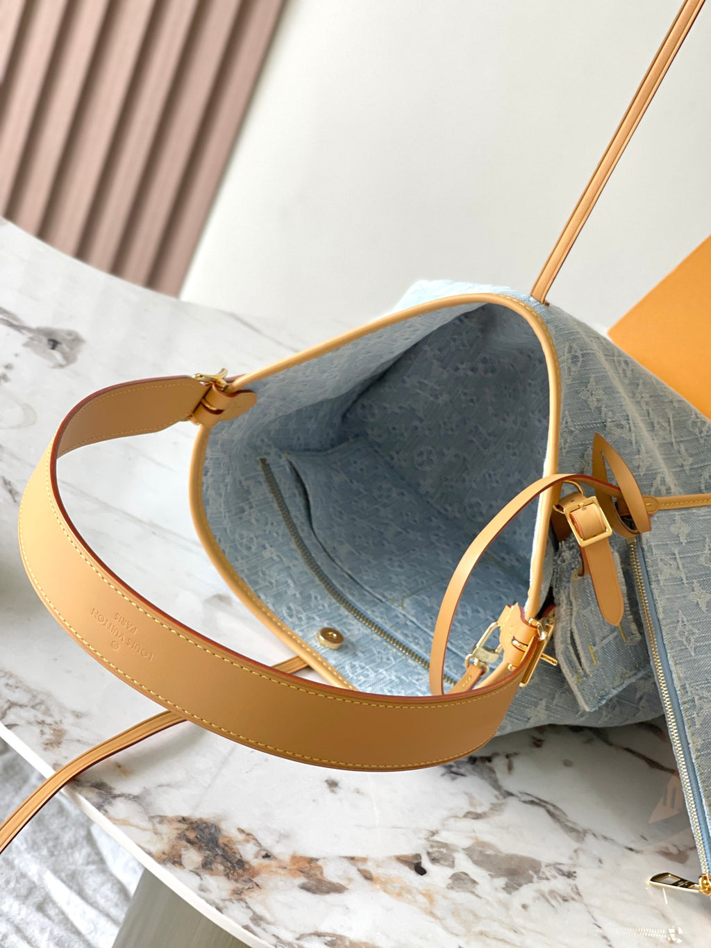 Carryall's Small Account