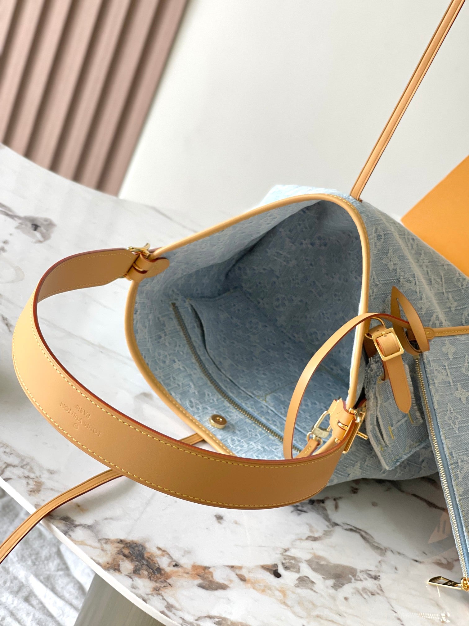 Carryall's Small Account