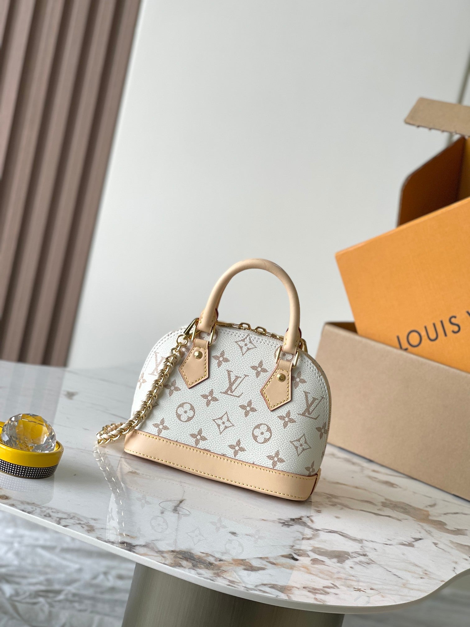 Alma Mini Handbag