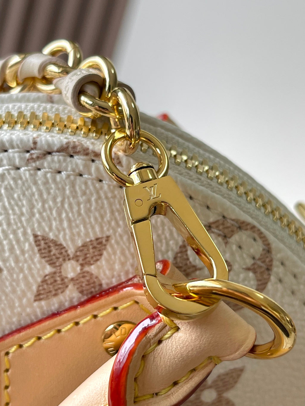 Alma Mini Handbag