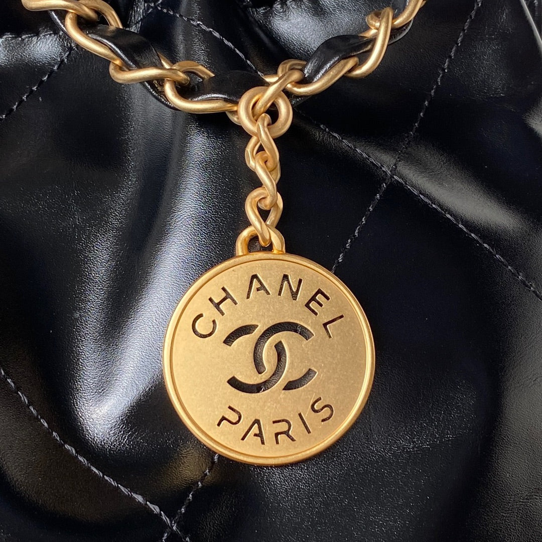Chane1♏️24c