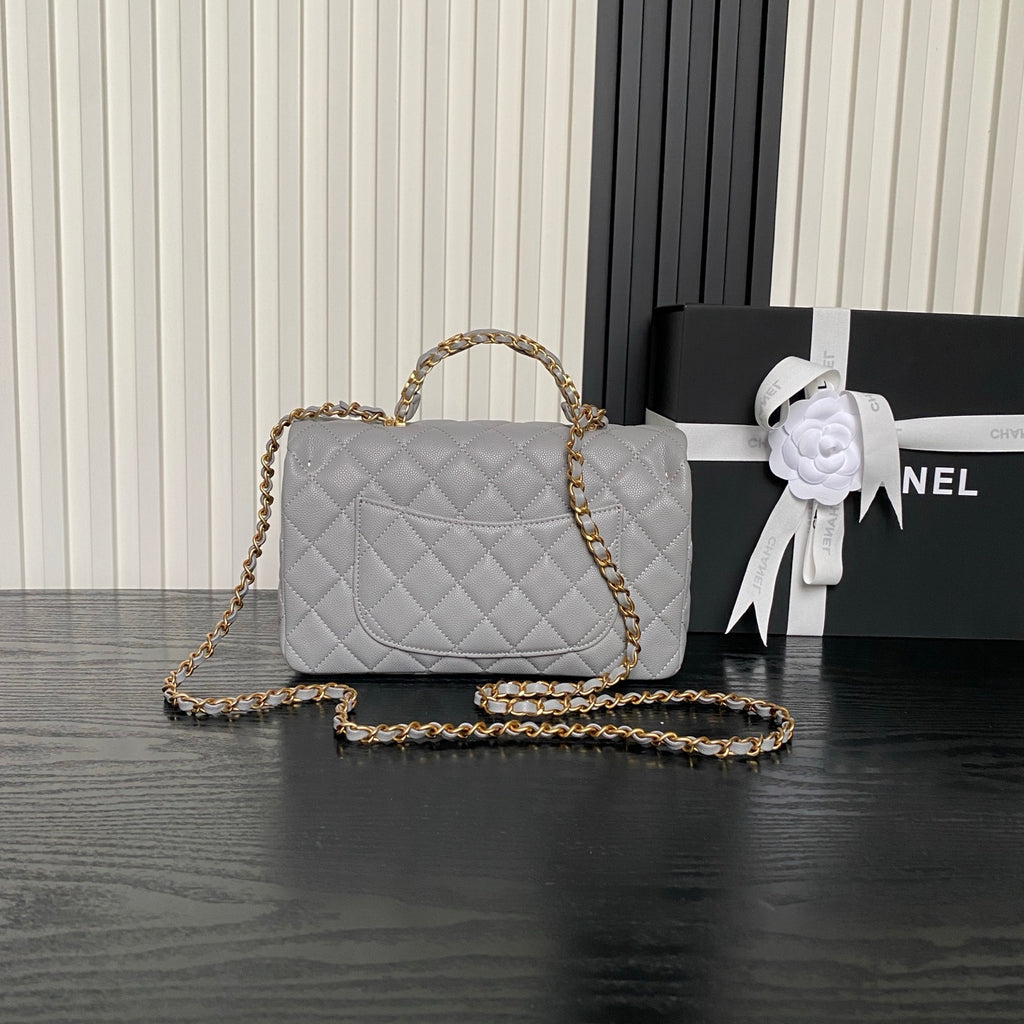 Chanel ❄️ 25B