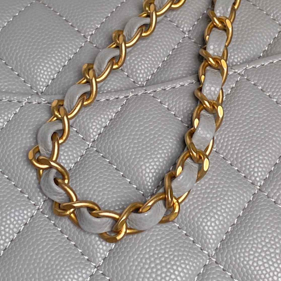 Chanel ❄️ 25B