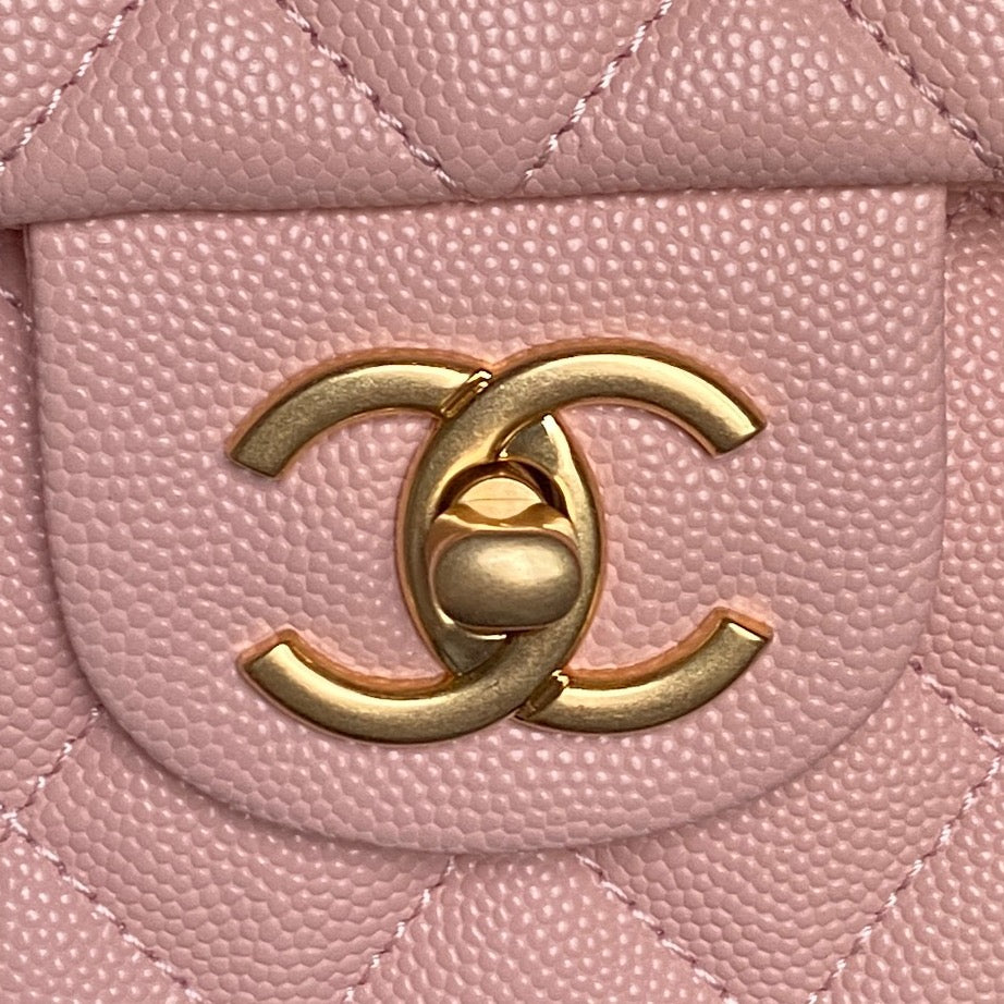 Chanel ❄️ 25B