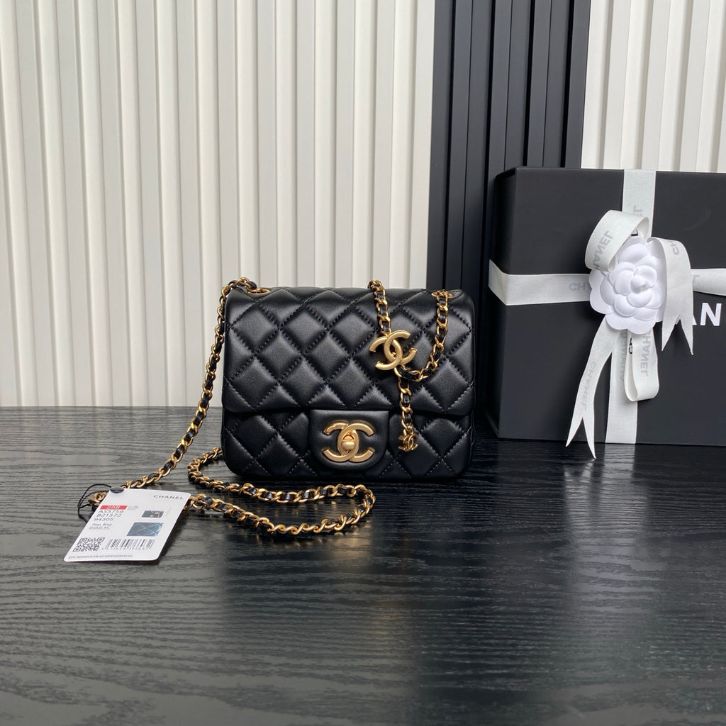 Chanel ⚛️ 25B