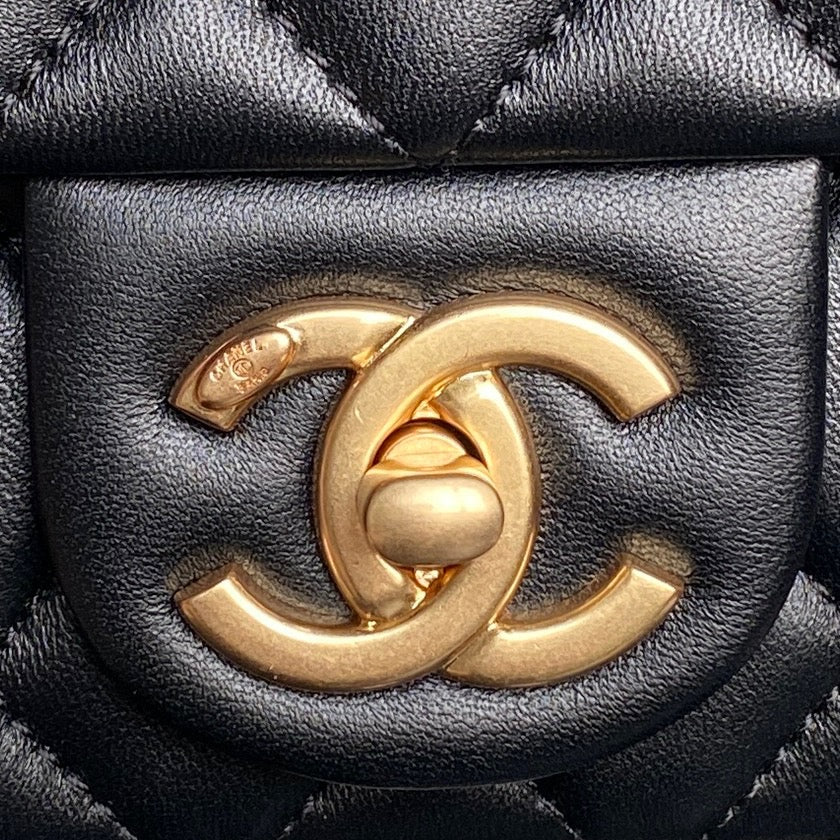 Chanel ⚛️ 25B