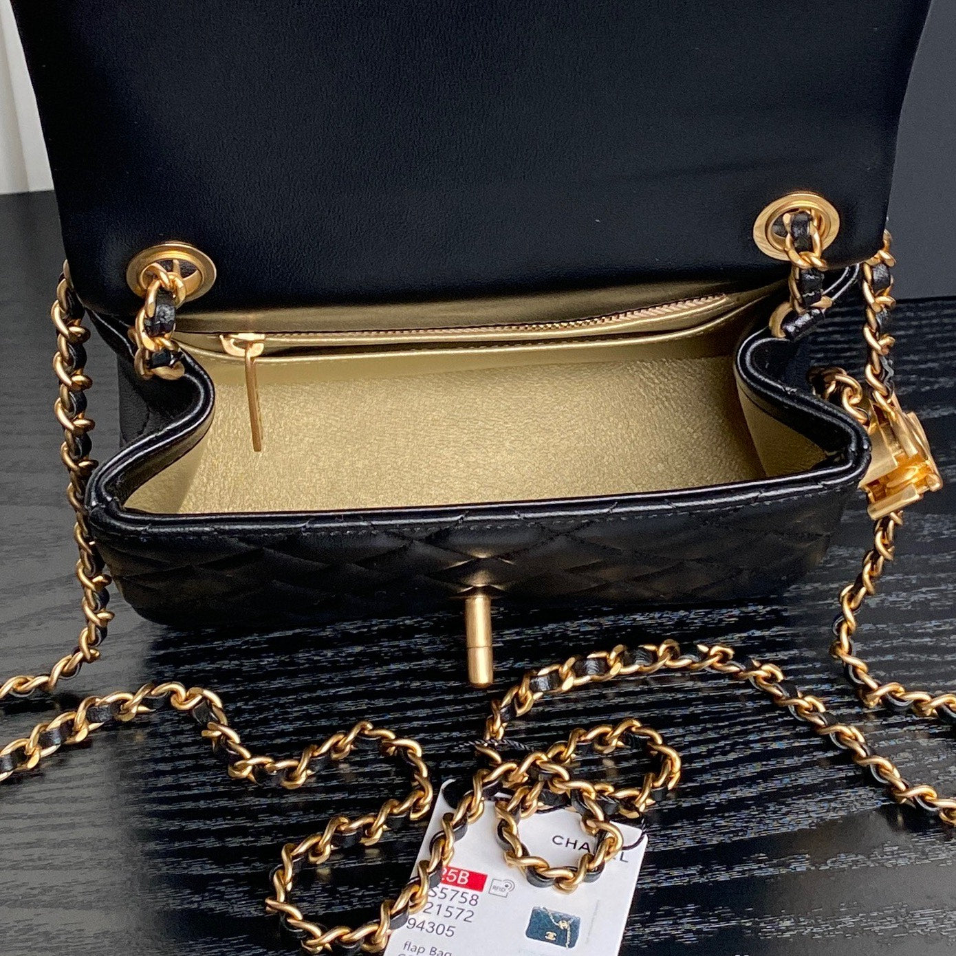 Chanel ⚛️ 25B