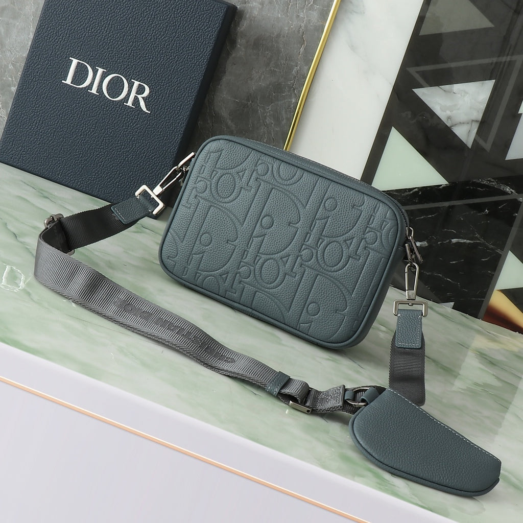 Dark gray Dior Gravity