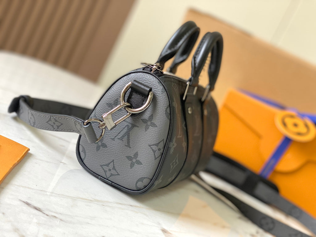 M45947