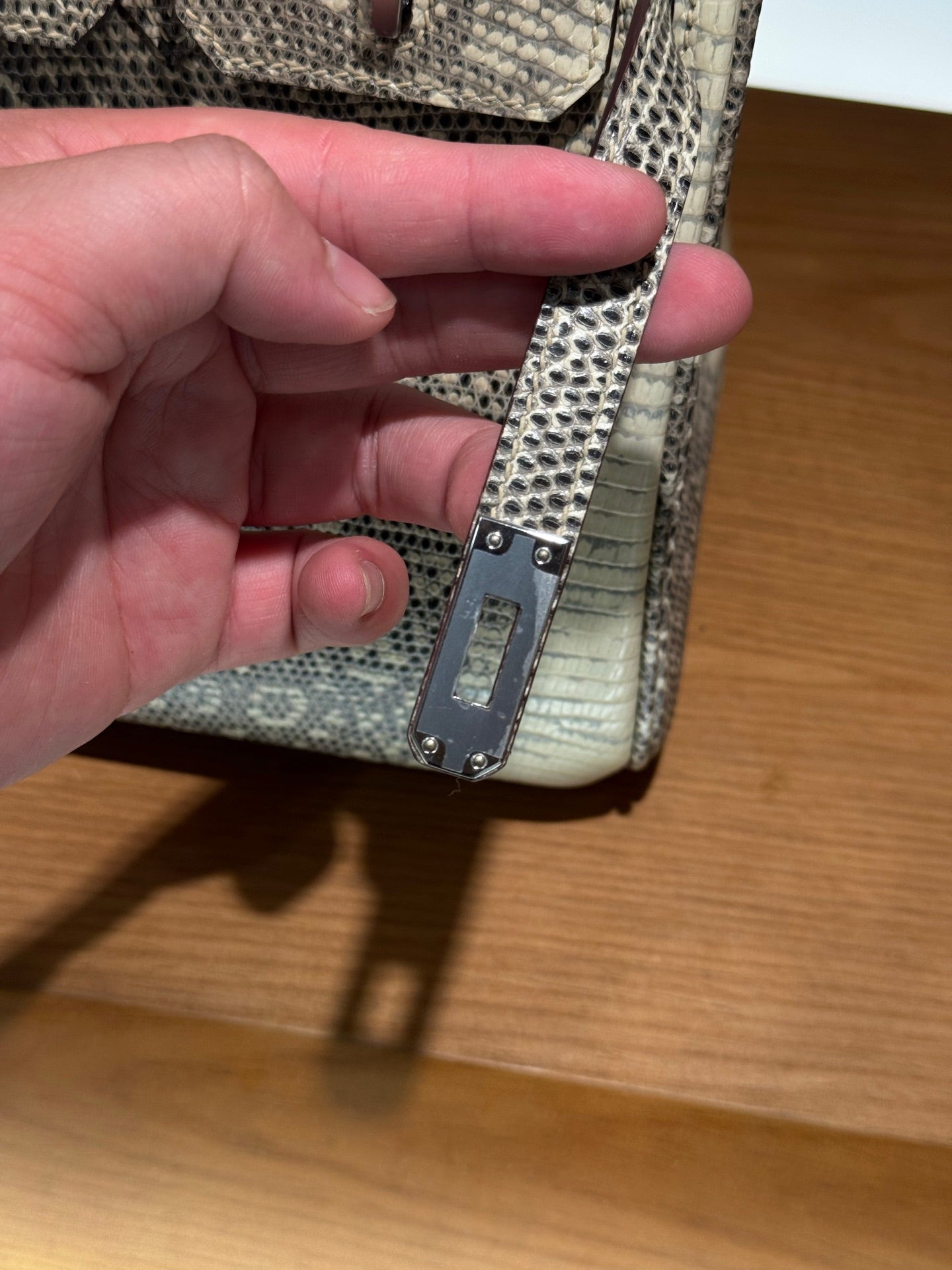 Customer's actual shooting of the order