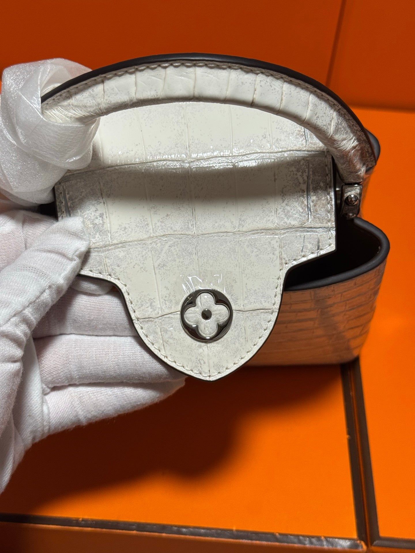 Customer's actual shooting of the order