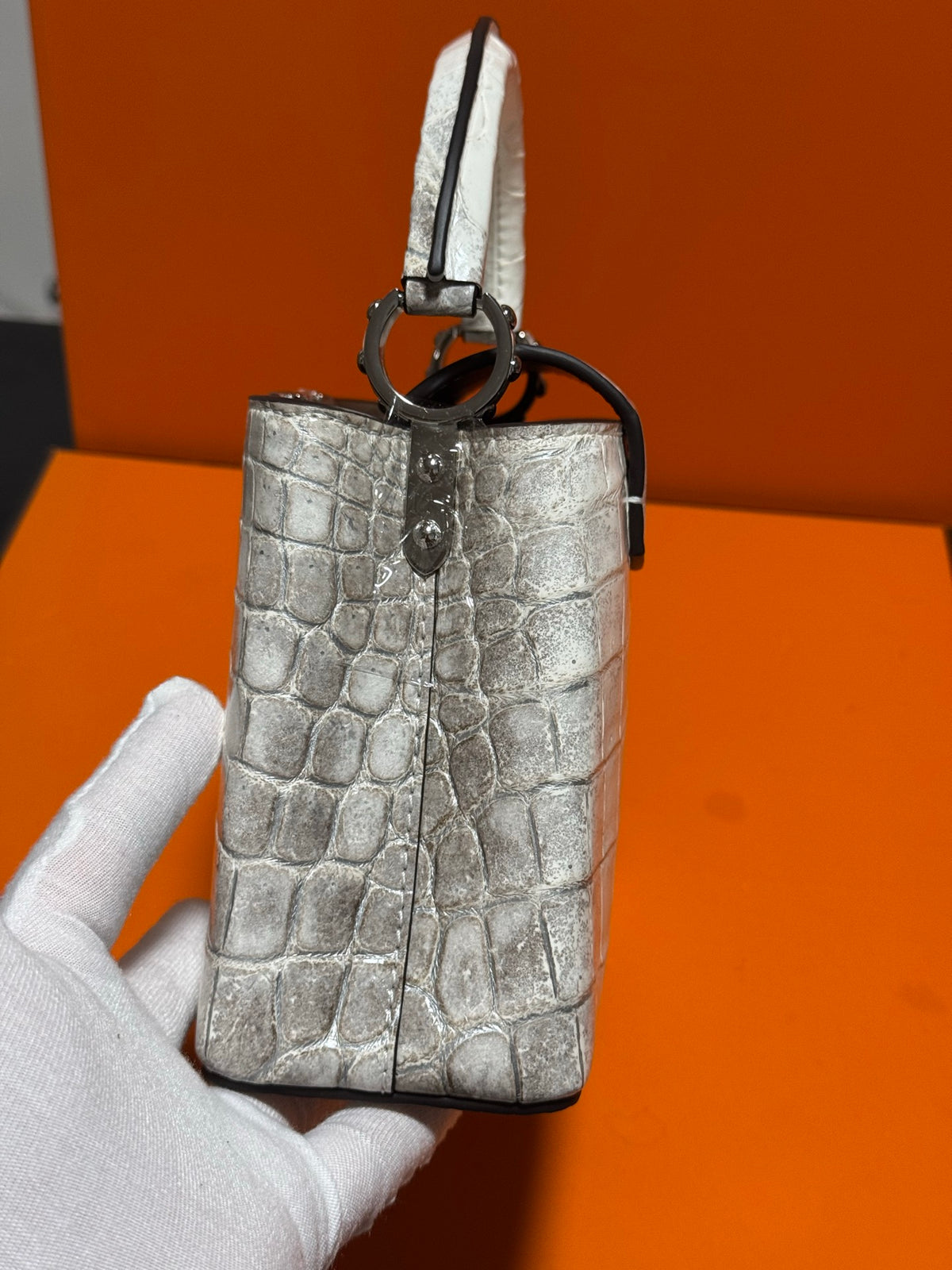 Customer's actual shooting of the order