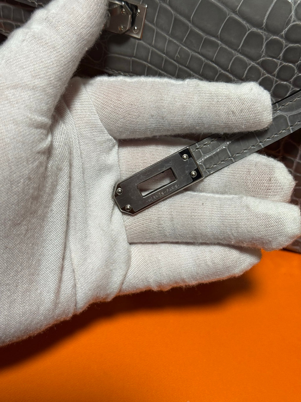 Customer's actual shooting of the order