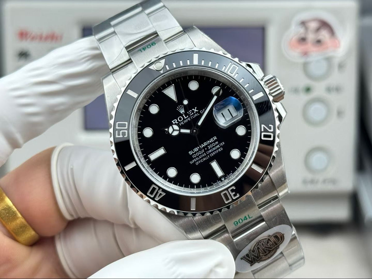 Rolex Submariner Calendar 126610